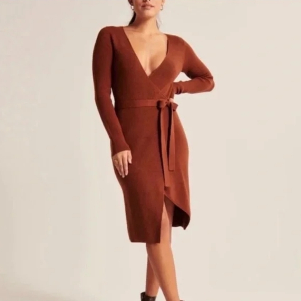 Abercrombie & Fitch | Wrap Sweater Dress